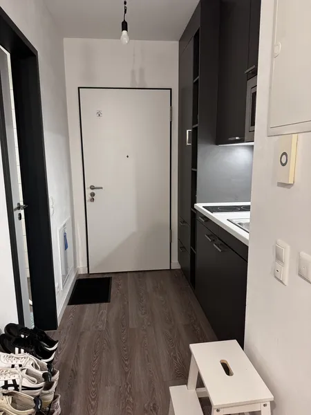 Modernes 1-Zimmer-Apartment – nur für Studierende oder Auszubilde — photo 1
